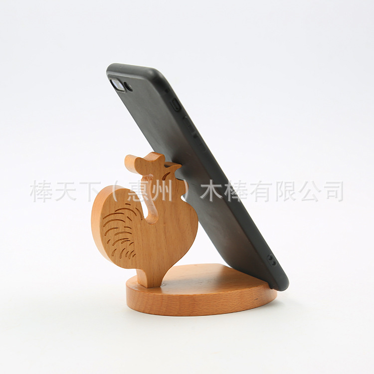 榉木小鹿手机座 质感与趣味兼具的桌面精灵